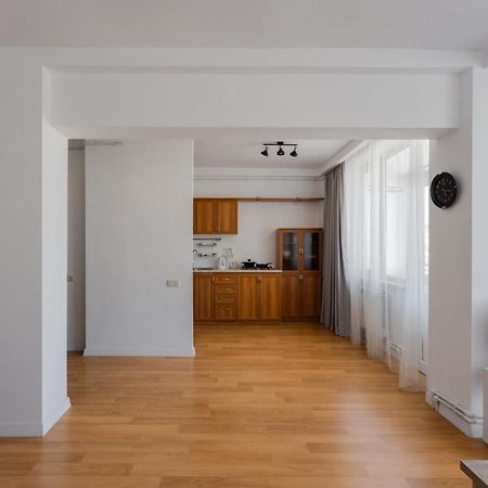 Saryan Retreat Balcony Bliss Self-Checkin Keygo 36 Appartement Jerevan Buitenkant foto