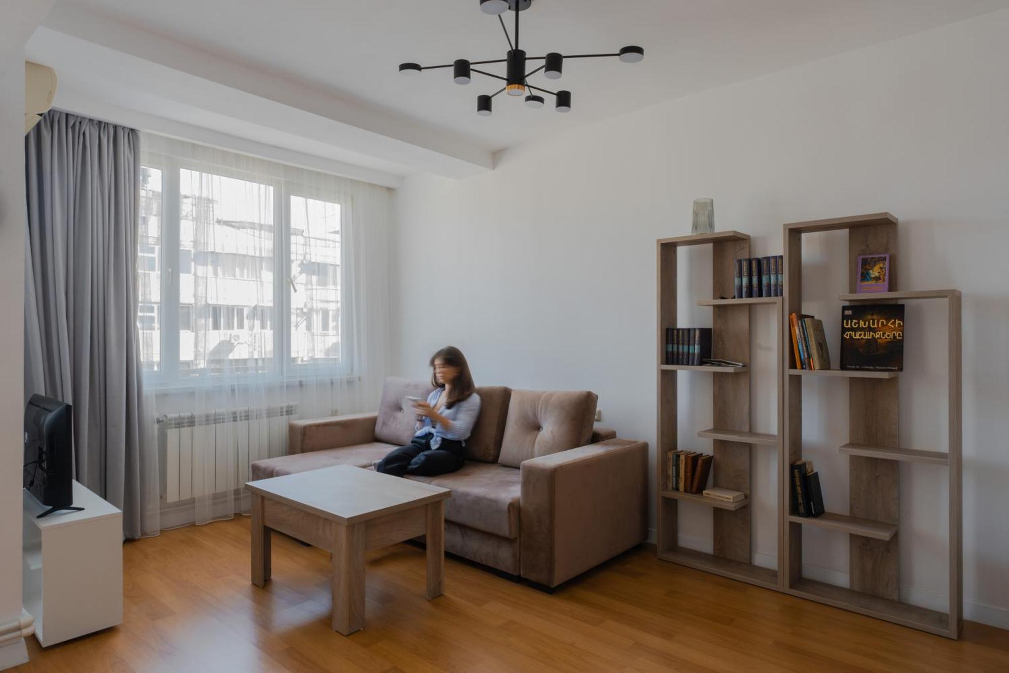 Saryan Retreat Balcony Bliss Self-Checkin Keygo 36 Appartement Jerevan Buitenkant foto