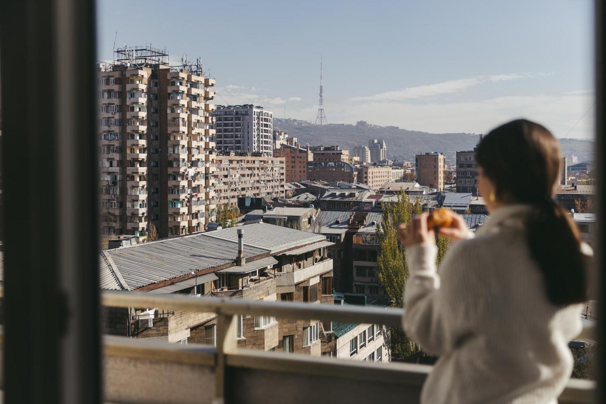 Saryan Retreat Balcony Bliss Self-Checkin Keygo 36 Appartement Jerevan Buitenkant foto